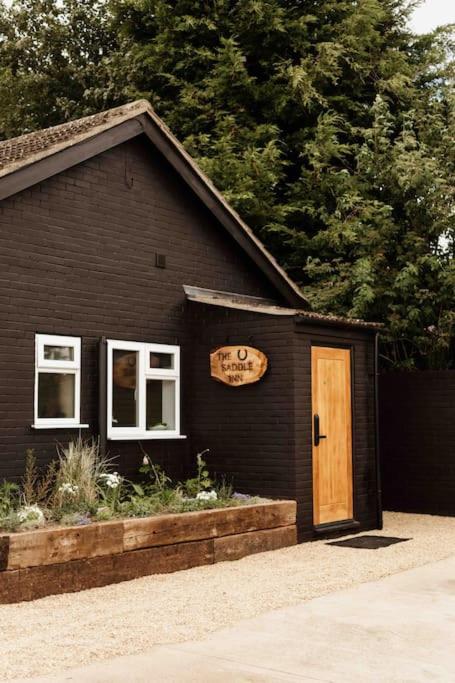 The Saddle Inn, Snetterton Circuit 노리치 외부 사진