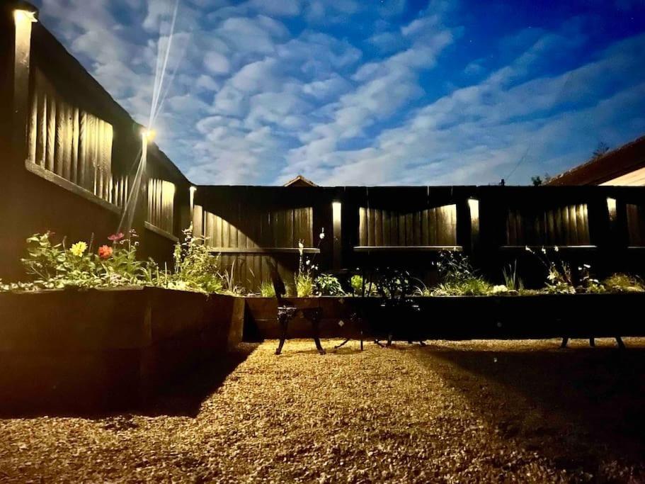 The Saddle Inn, Snetterton Circuit 노리치 외부 사진
